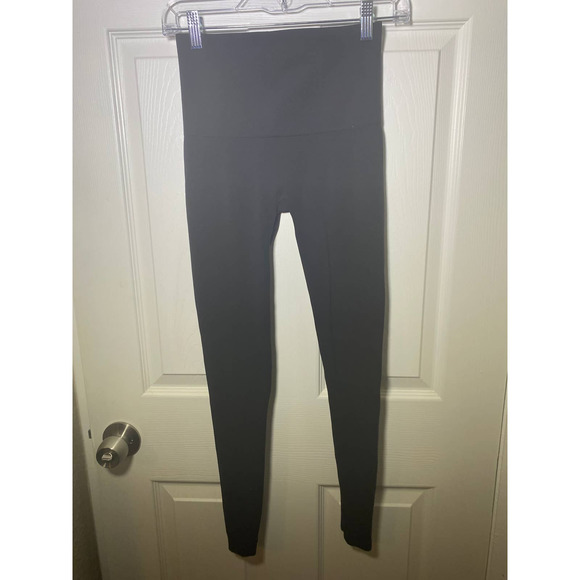 Spanx's Assets high waisted black leggings tights size M - Picture 4 of 8